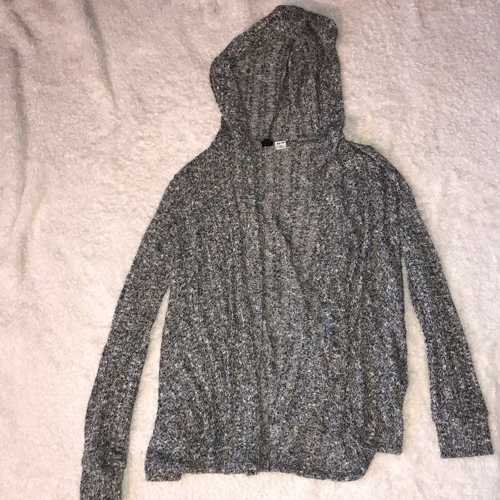 BDG gray cardigan